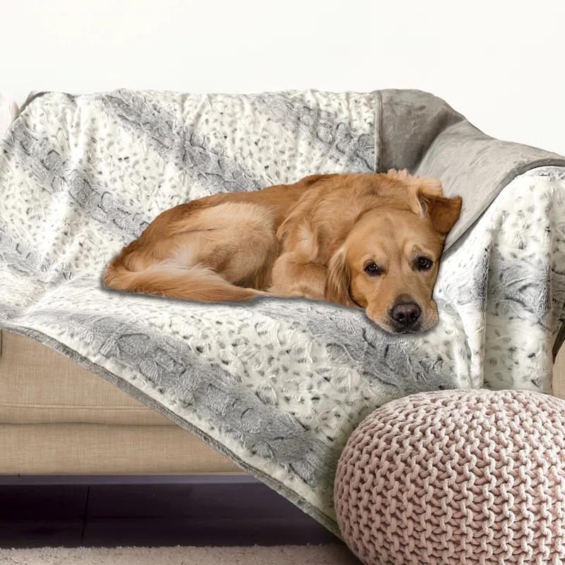 Arlee Cozy Waterproof Pet Throw