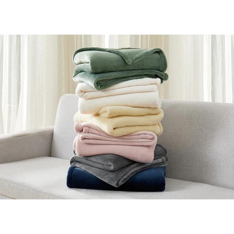 Cannon Cannon Solid Plush Throw Blanket