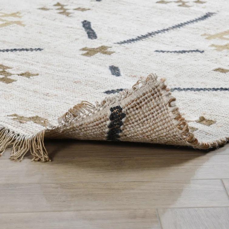 Villa by Classic Home Belfast Area Rug