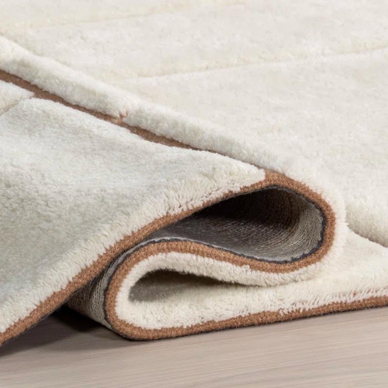 Ivy Bronx Brega Geometric New Zealand Wool Area Rug