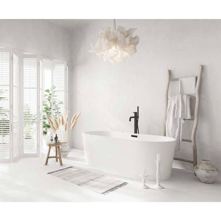 Living District 67 Inch Bathtub in Glossy White with Trim BT30167GW-MBK