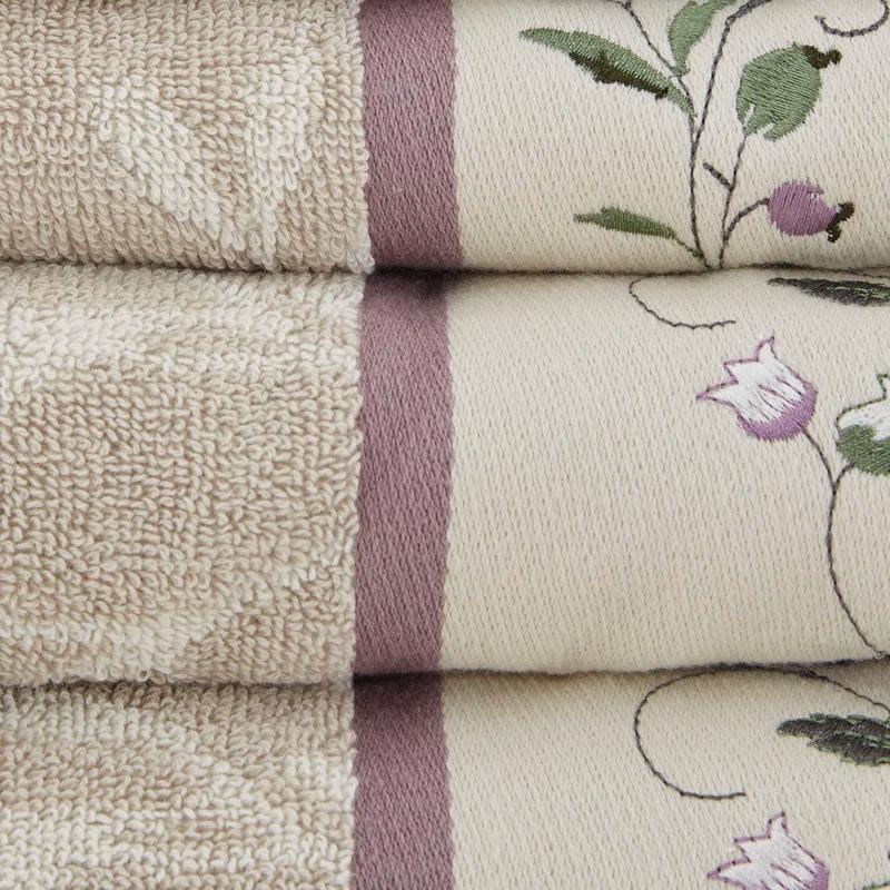 Madison Park Raheem Purple Embroidered Cotton Jacquard Purple Towel Set - Includes 2 Bath Towels, 2 Hand Towels, 2 Wash Cloths (Set of 6)