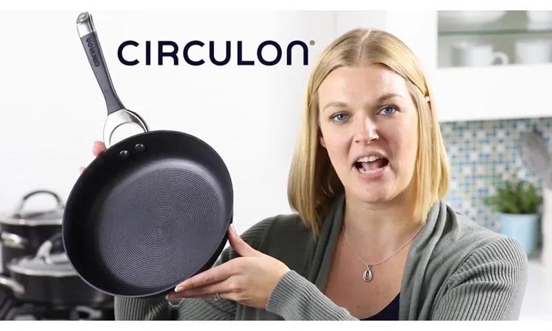 Circulon Symmetry Hard-Anodized Nonstick Induction Stir Fry Pan with Helper Handle, 14-Inch