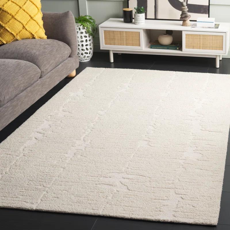 Safavieh Casablanca 470 Hand Tufted Wool Pile Solid Color Rug
