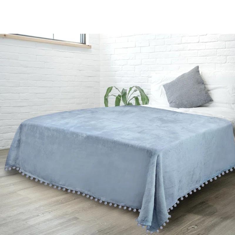 Pavilia Hand Woven Throw Blanket