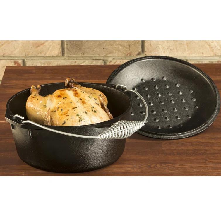 Lodge ® Cast Iron 5qt. Dutch Oven