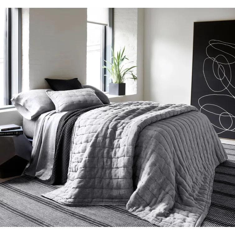 Lodi Matelasse Coverlet