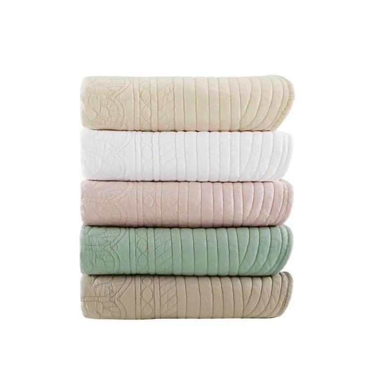 Madison Park Journey Oversized Quilted Throw with Scalloped Edges