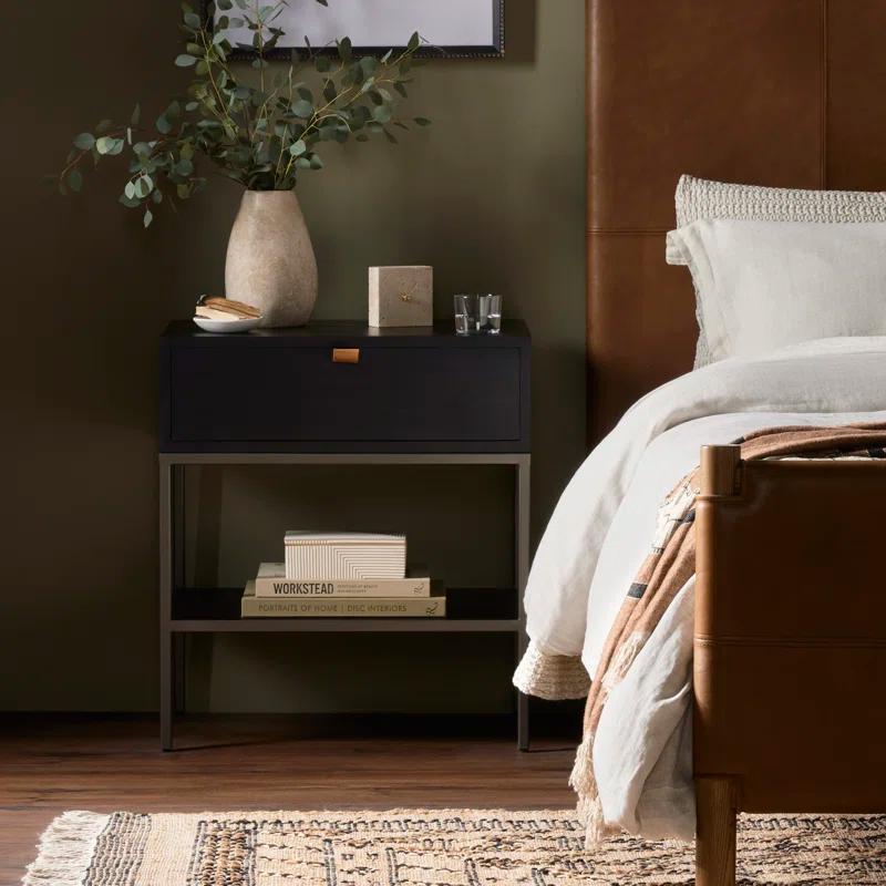 Graham Nightstand (24")
