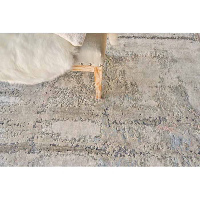EXQUISITE RUGS Laureno Silk Geometric Indoor Rug