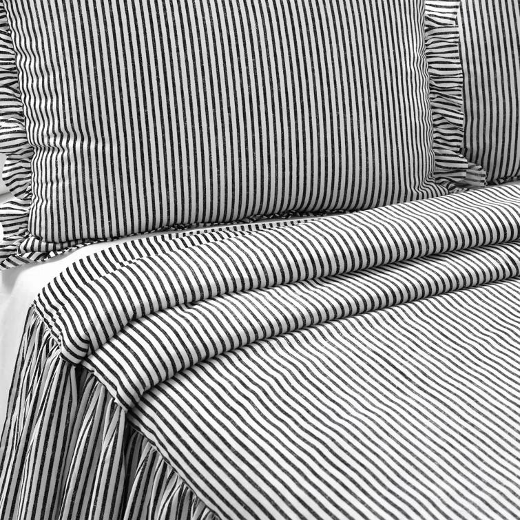 Lush Decor Reyna Microfiber Reversible 3 Piece Bedspread Set