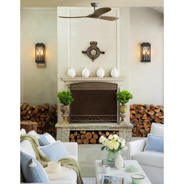 Hinkley Montecito Medium Wall Mount Lantern