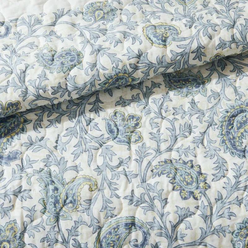 Madison Park Dawn 6 Piece Cotton Percale Quilt Set with Throw Pillows