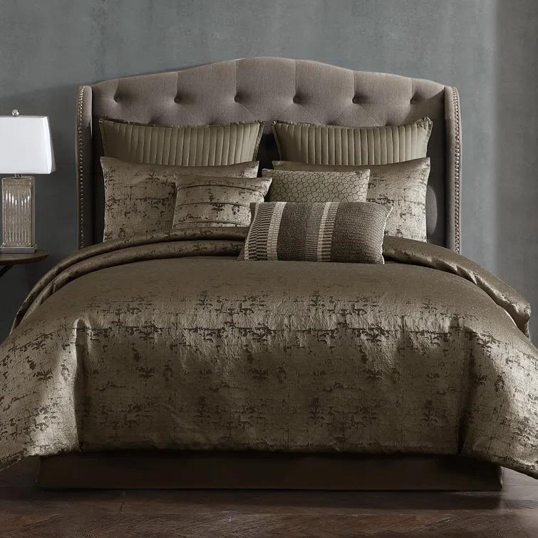 Riverbrook Home Dobbins Bedding