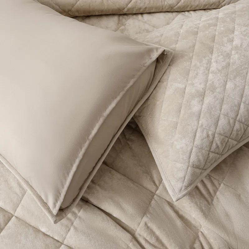Wonderful Textile Wonderful Velvet & Flannel Quilt Set, Diamond Quilting Lightweight Comforter with Pillow Shams, Holiday Gift
