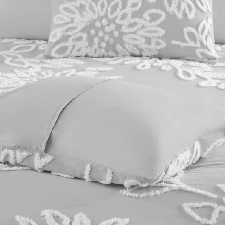 Kelly Clarkson Home Susie Tufted Cotton Chenille Floral Comforter Set