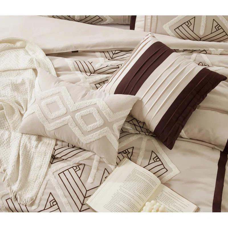 Nanshing America, Inc Vernice 7 Piece Geometric Comforter Set