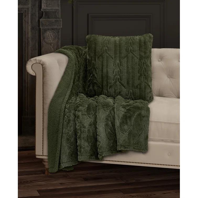 Five Queens Court Caress Throw Throw