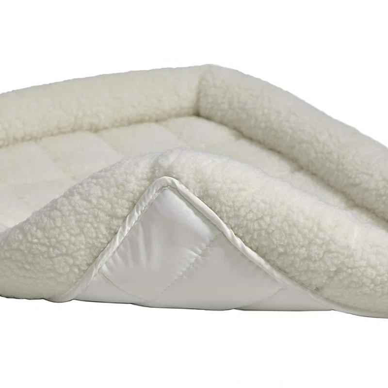 Midwest Homes For Pets MidWest Homes for Pets Quiet Time Fleece Pet Bed