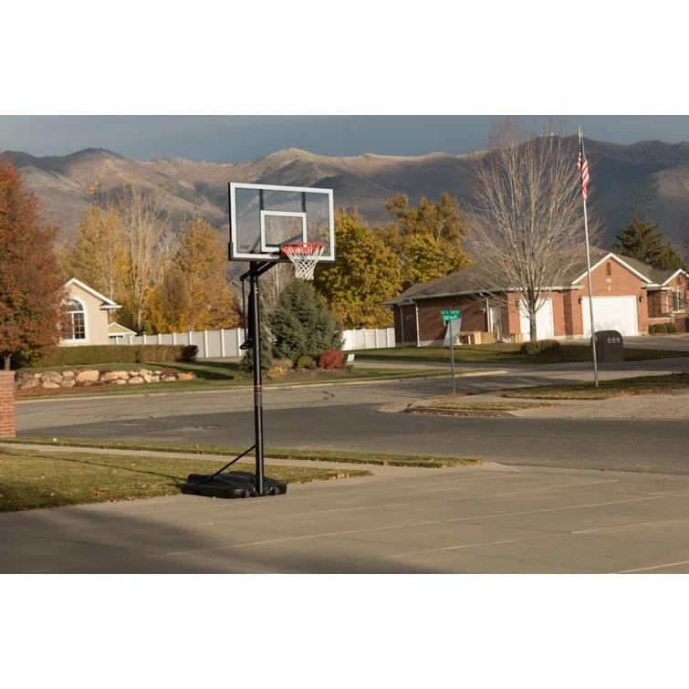 Lifetime Lifetime Height Adjustable Portable Basketball Hoop (54" Polycarbonate Backboard)