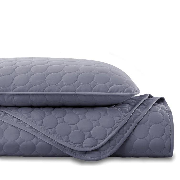 SouthShore Fine Linens Southshore Fine Linens Lightweight Oversized Reversible Quilt Set with shams