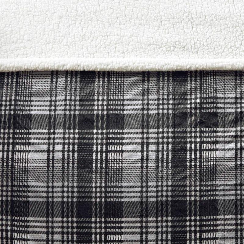 Woolrich Woolrich Tasha Oversized Mink to Berber Heated Throw