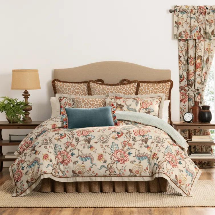 Rose Tree Haylie Floral Comforter Set