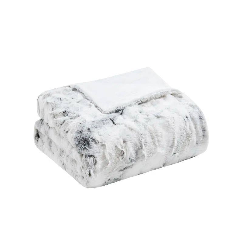 Madison Park Sachi Oversized Throw