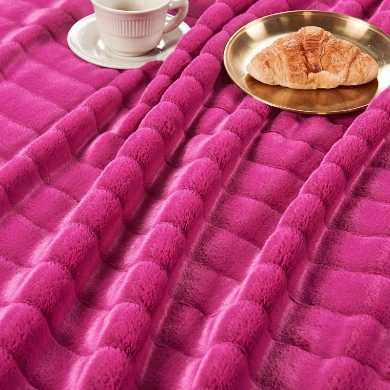 Home Soft Things Super Mink Throw Blanket