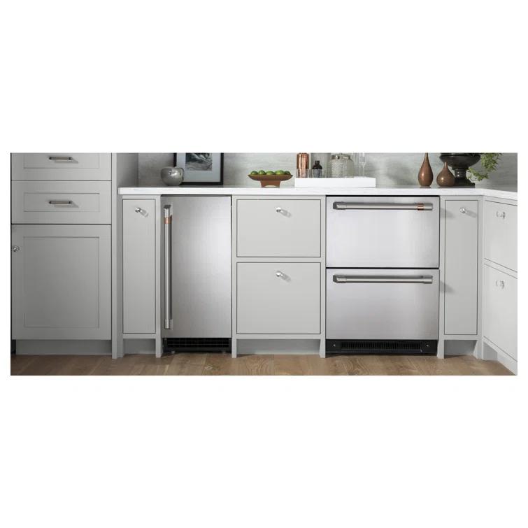 Café 5.7 cu. ft. Undercounter Mini Fridge CDE06RP4NW2