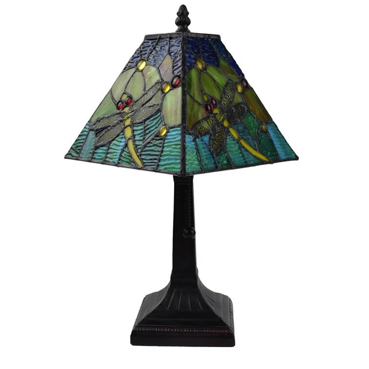 Amora Lighting Tiffany Metal Table Lamp