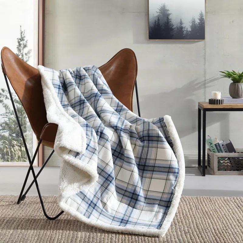 Eddie Bauer Eddie Bauer Printed Flannel/Sherpa Throw Blankets