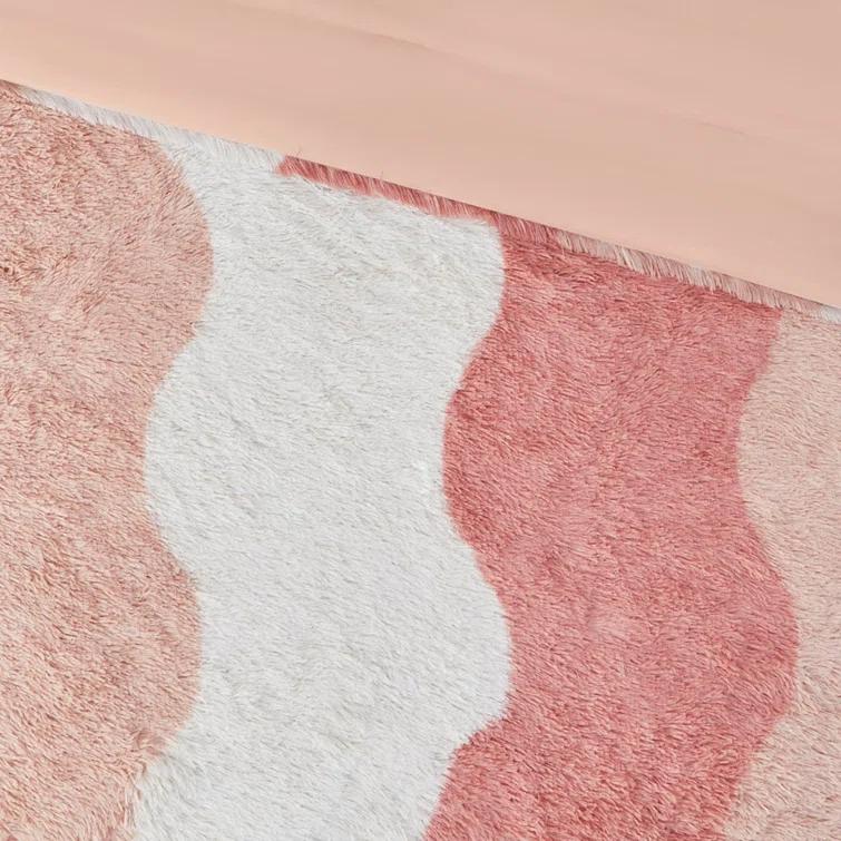 Intelligent Design Ombre Shaggy Faux Fur Comforter Set