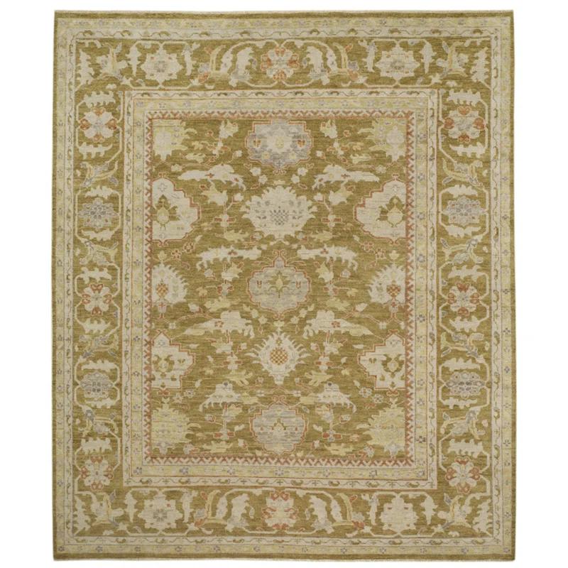 Safavieh Sultanabad Hand Knotted Wool Oriental Rug