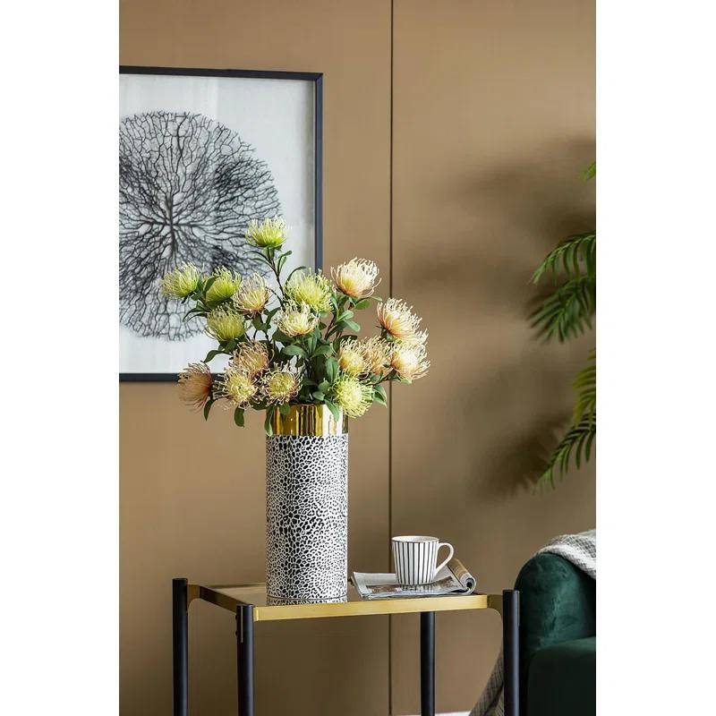 Mercer41 Table Vase