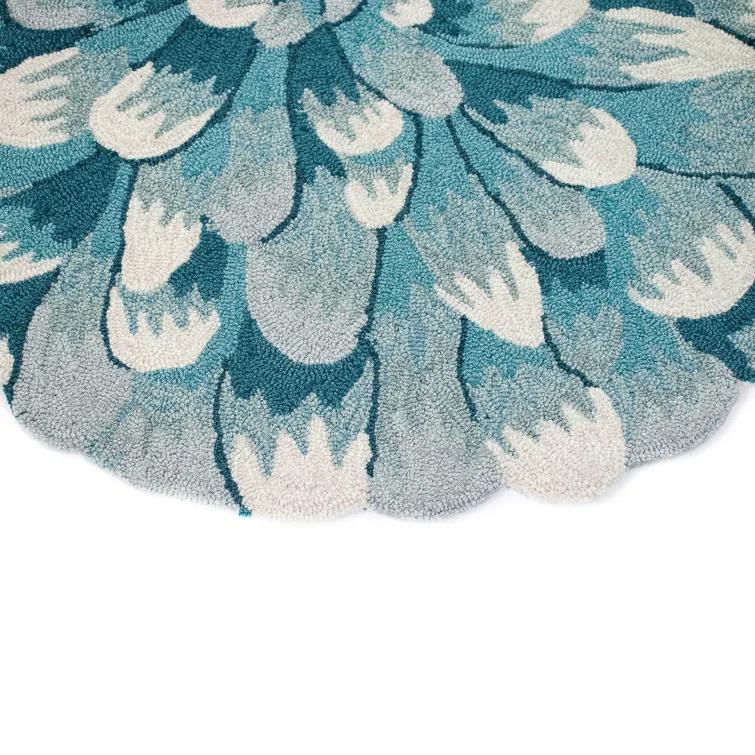 Liora Manne Transitional Rugs Frontporch Mum Indoor/Outdoor Rug Aqua 2'6" X 4'