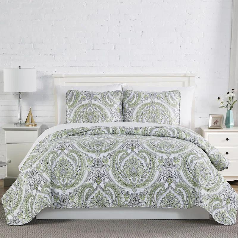 SouthShore Fine Linens Pure Melody Oversized Light-weight Paisley Quilt Set with matching shams