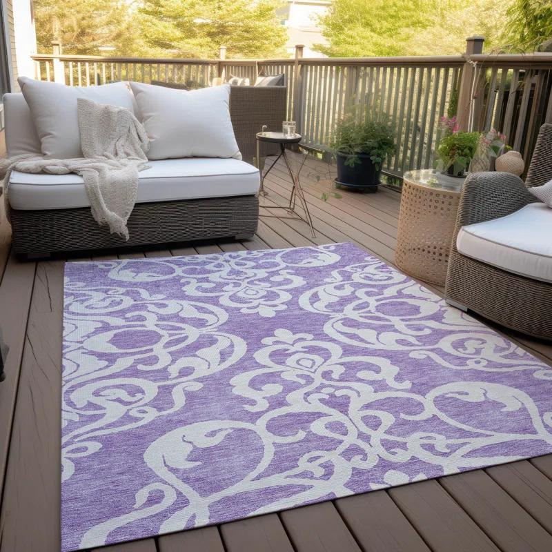 Chayden Washable Damask Indoor / Outdoor Rug