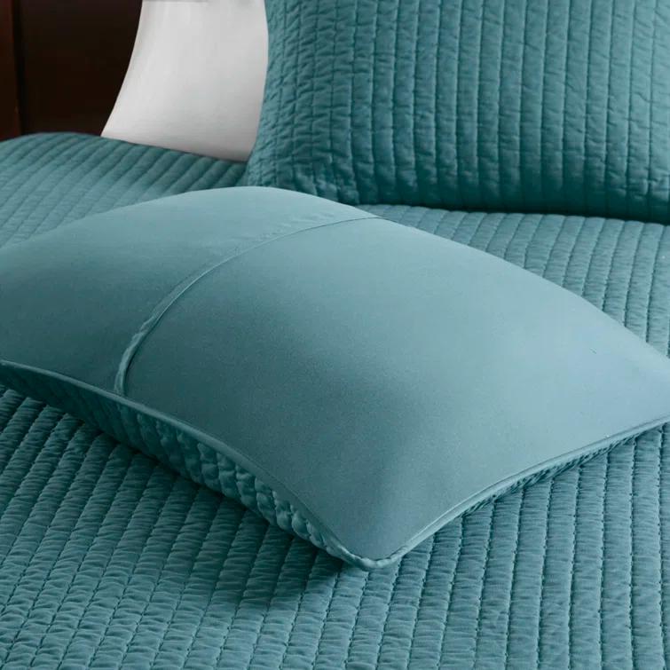 Madison Park Barwick Reversible Solid 3 Piece Quilt Set