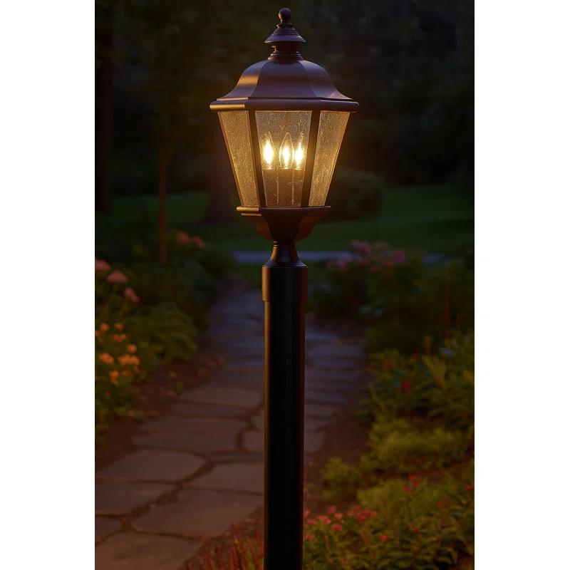 Hinkley Edgewater 3-Light 21.3" Post Light