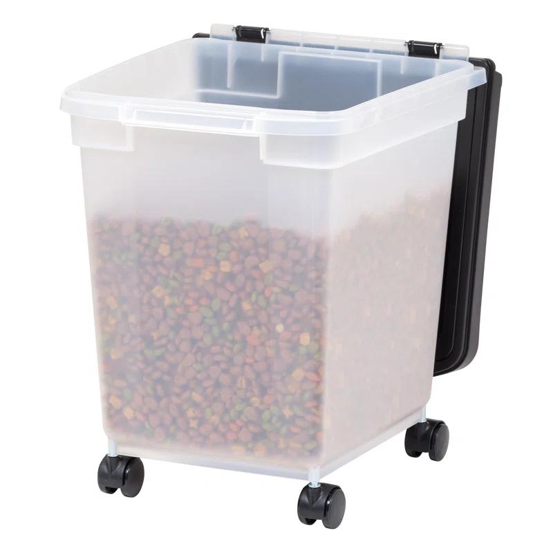 IRIS USA, Inc. Plastic Food Storage Container