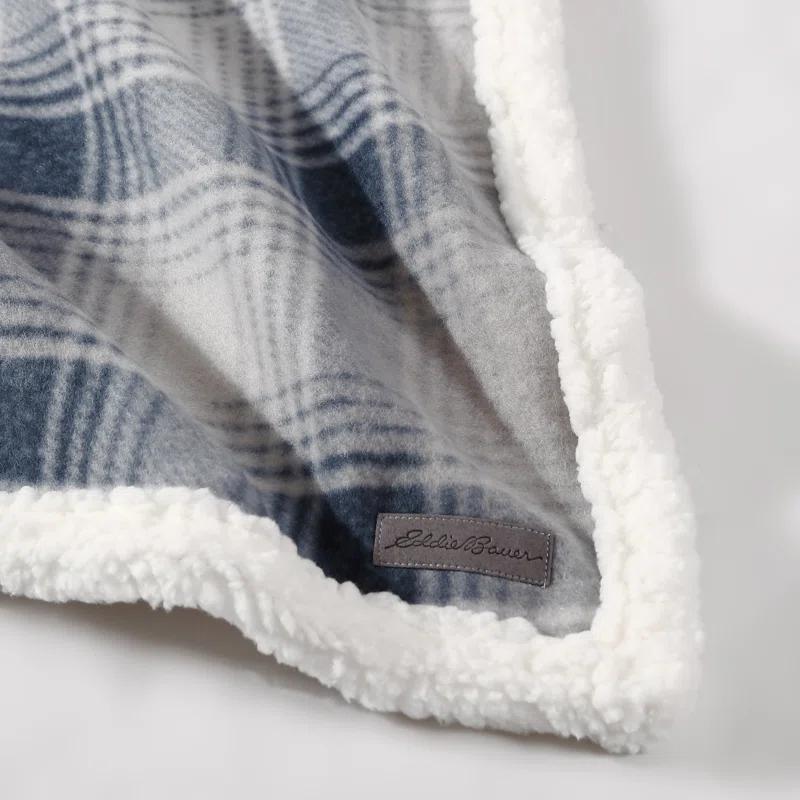 Eddie Bauer Eddie Bauer Printed Plush Fleece/Sherpa Oversized Throw Blanket