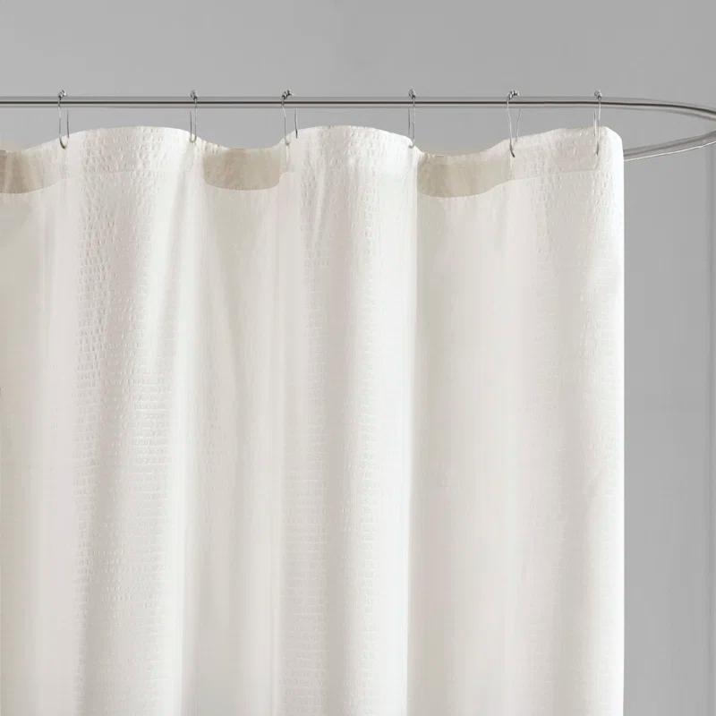 Madison Park Ara Ombre Printed Seersucker Single Shower Curtain
