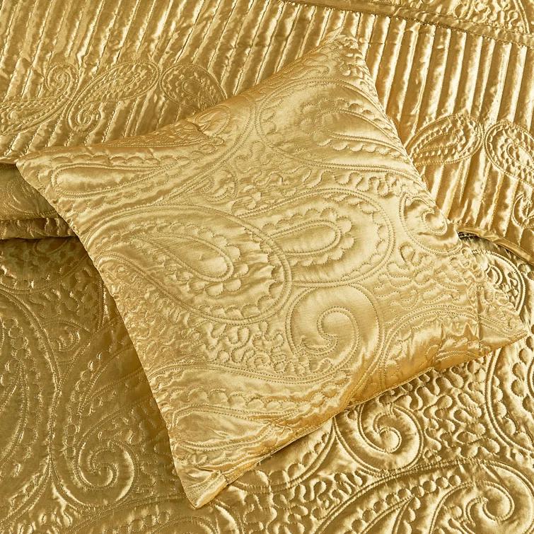 Serenta 4 Piece Quilted Satin Bedspread Set