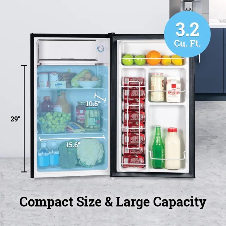 Igloo Igloo 3.2 Cubic Feet Freestanding Mini Fridge with Freezer