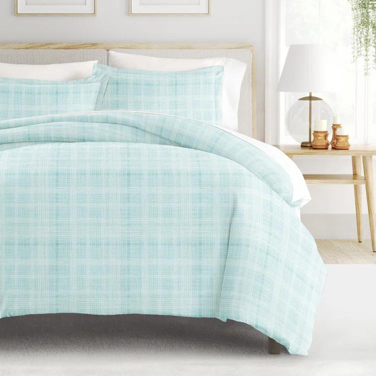 Aqua Plaid Microfiber Full/Queen Duvet Cover Set with Shams