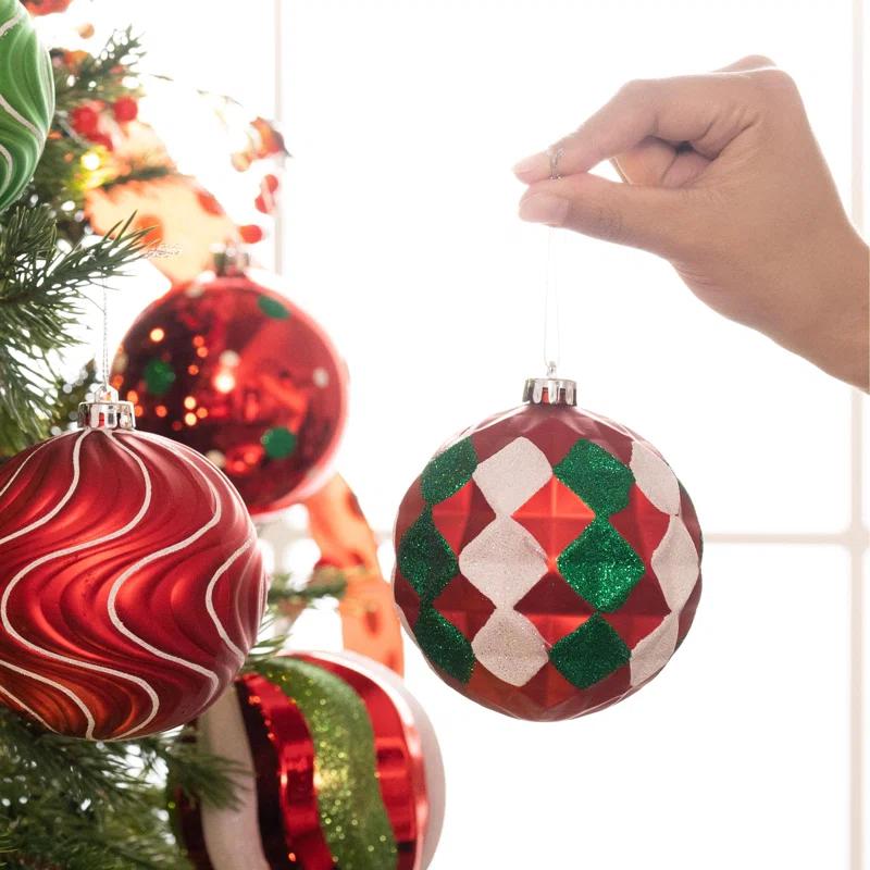 Christmas Tree Ornaments Set, 9Ct Red Green White Shatterproof Christmas Tree Decorations Bulk, 3.94 Inch Whimsical Large Hanging Ball Ornaments For Xmas Trees Holiday Party Decor