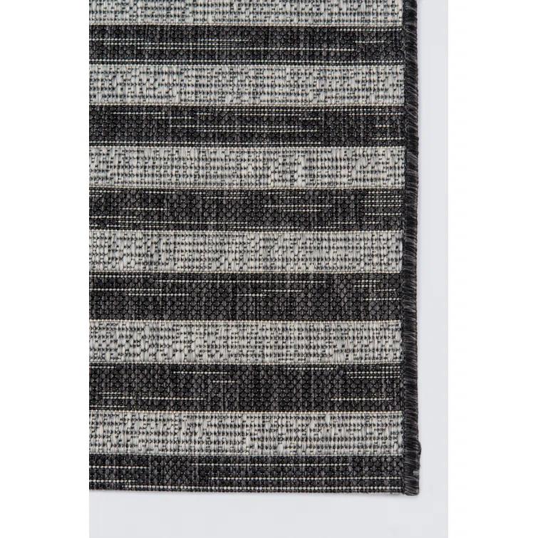 Novogratz Momeni Villa Monaco Geometric Charcoal Area Rug & Reviews | AllModern
