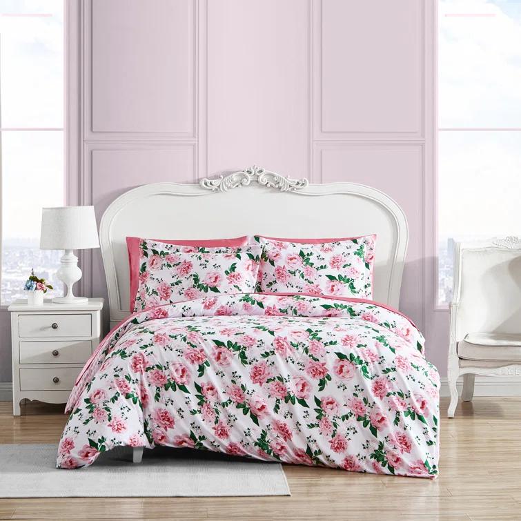 Betsey Johnson Betsey Johnson Blooming Roses Reversible Pink Duvet Cover Set