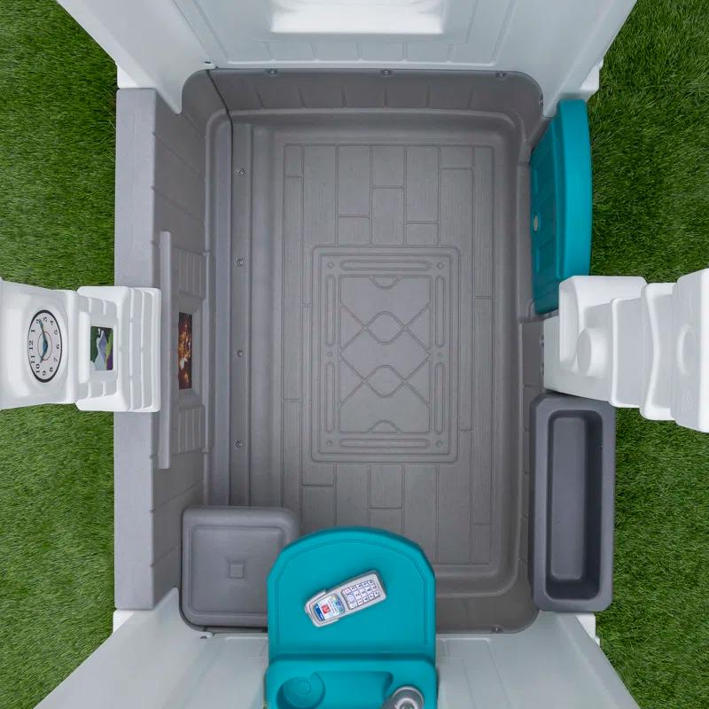Step2 Step2 Neat & Tidy Cottage Homestyle Edition Kids Outdoor Playhouse for Toddlers